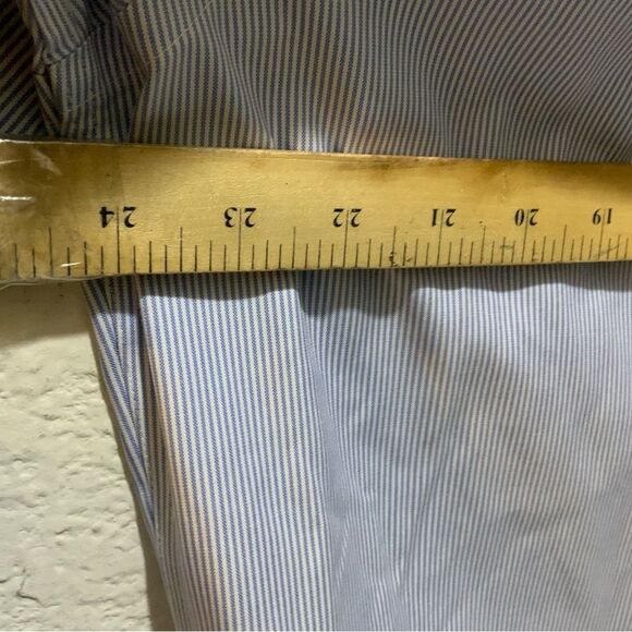 UNTUCKit Long Sleeve Button Up Shirt wrinkle free 100% Cotton Blue Mens XL - Picture 7 of 7